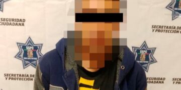 Arrestan a hombre con droga en el B. de Santiago