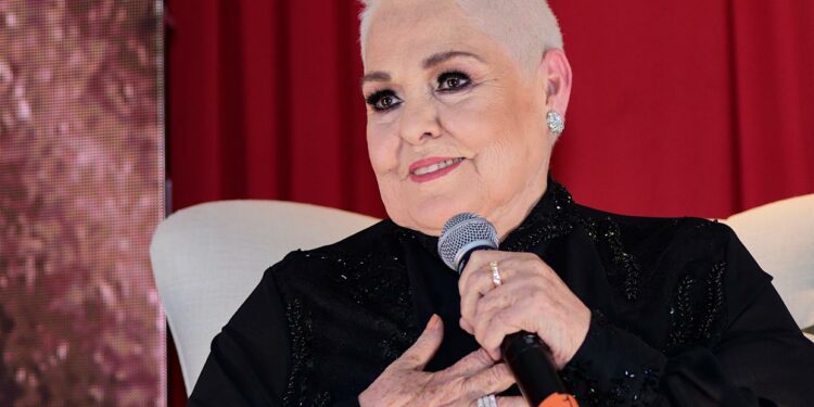 Lupita D’Alessio revela los motivos de su ingreso al hospital: ‘No puedo cantar en la CDMX