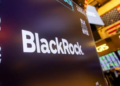 BlackRock, el poderoso fondo de inversión que busca controlar dos puertos clave del Canal de Panamá
