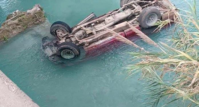 Trágico accidente en Tamasopo: camioneta cae al río y su conductor pierde la vida