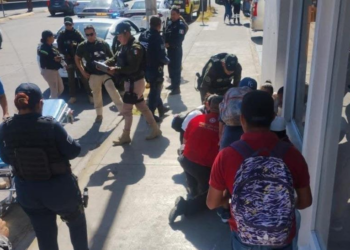 Dos vendedores de flores resultan heridos en un ataque a balazos en cruce de Salvador Nava y J. Clouthier