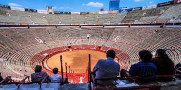Comisión de Puntos Constitucionales del Congreso capitalino aprueba dictamen para prohibir corridas de toros con violencia en la CDMX