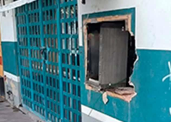 Ladrones roban despachador automático y dinero de una purificadora de agua en Villa de Pozos