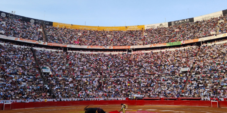 El Congreso de CDMX aprueba la prohibición de corridas de toros con violencia
