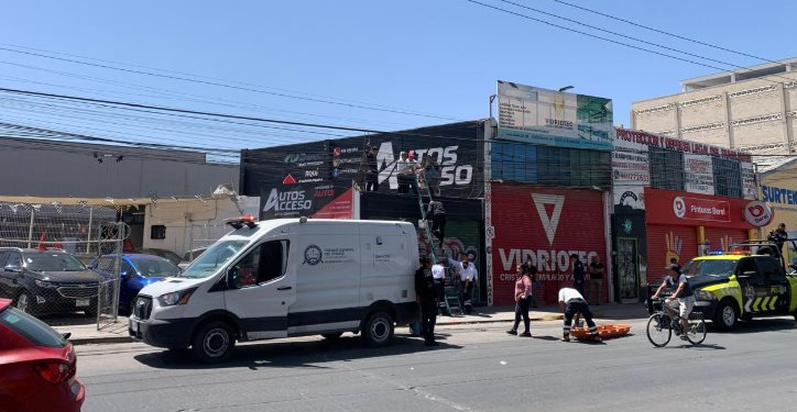 Hallan cuerpo sin vida atrapado en una ventila de taller mecánico en Acceso Norte