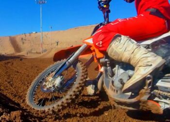 En Mexquitic, un joven muere al derrapar su moto