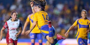 VIDEO | Maga Ovalle se luce con el gol de su vida en el triunfo de Tigres Femenil ante Chivas