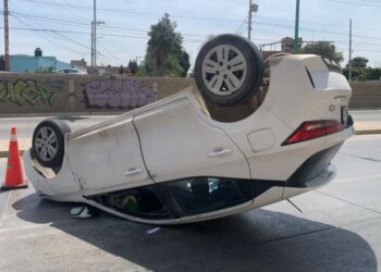 VIDEO | Grandes daños tras volcadura sobre el Río Santiago