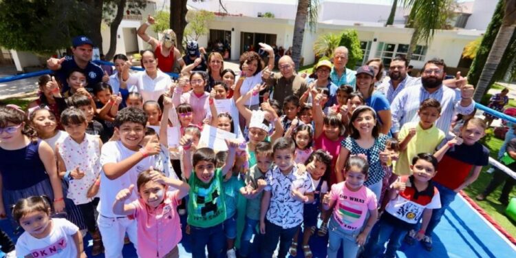 Ayuntamiento realiza más de 160 eventos en colonias populares para conmemorar el Día de la Niñez potosina