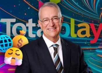 Ricardo Salinas Pliego señala un posible agandalle de Totalplay en el cobro de internet