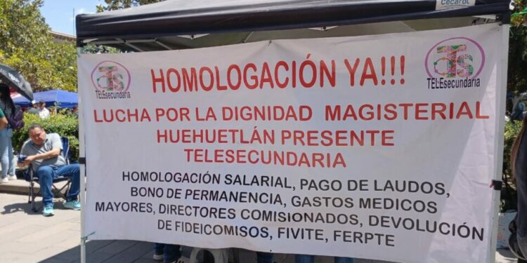 Persisten las amenazas de paro completo de maestros de telesecundaria
