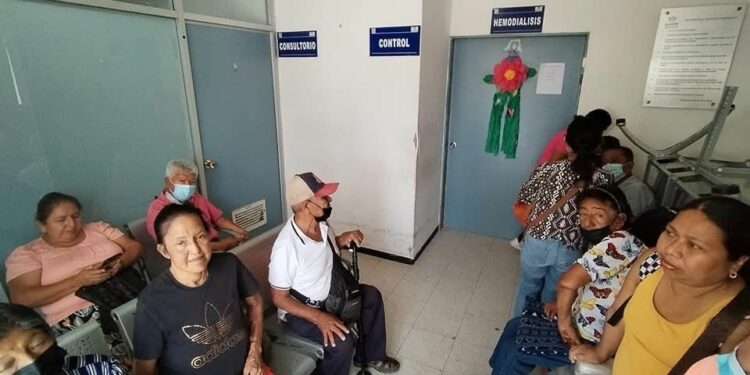 Se detiene el servicio de hemodiálisis en la clínica del ISSSTE de Valles