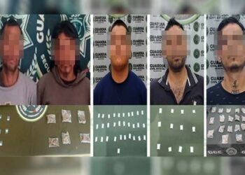 Detenidos presuntos “narcos” con 77 dosis de sustancias ilegales