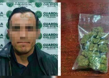 La policía captura a un ladrón de tiendas Oxxo