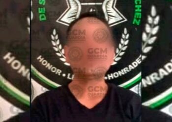Encargado de restaurante golpea a un inspector