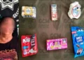 Mujer roba dulces en una bodega Aurrerá y es sorprendida como fardera