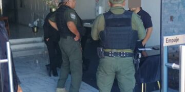 Asalto en funeraria de la Himno Nacional es detenido a tiempo