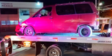 Policía recupera camioneta robada en la colonia Industrial Aviación