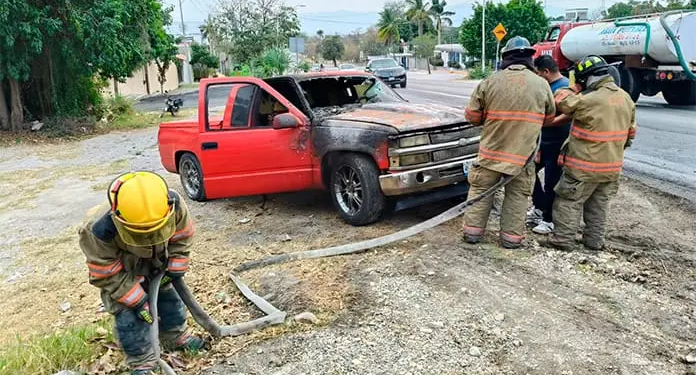 Viaje turístico casi termina en tragedia: fallas mecánicas causan accidentes en la Huasteca