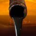 Precio del petróleo cae 1.5% ante temores por aranceles de EE.UU. y su impacto en la demanda