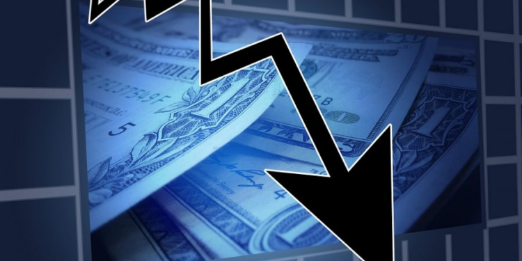 FMI advierte: la guerra comercial intensifica riesgos en la economía mundial