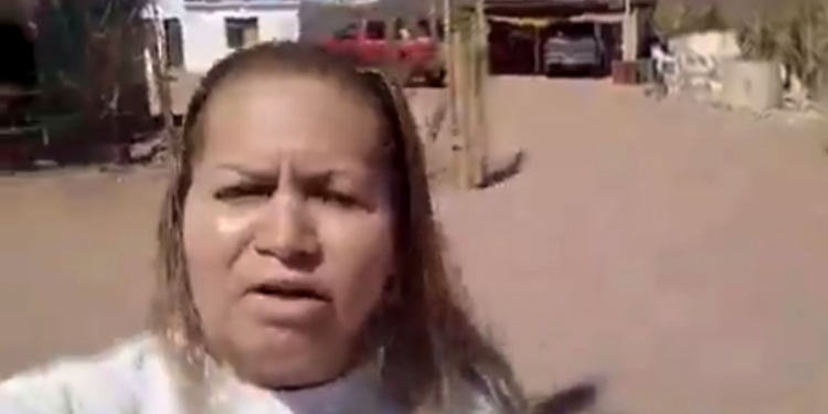 Ceci Flores localiza domicilio de presunto implicado en la desaparición de su hijo en 2019