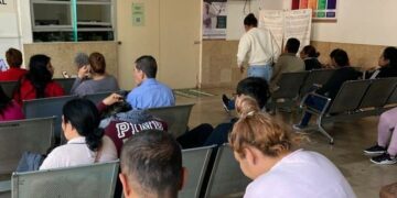 Colapso en el IMSS: Pacientes denuncian falta de personal y medicamentos