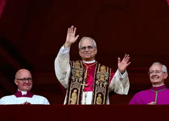 Antiguos tuits del Papa León XIV que critican a Trump vuelven a ser tendencia
