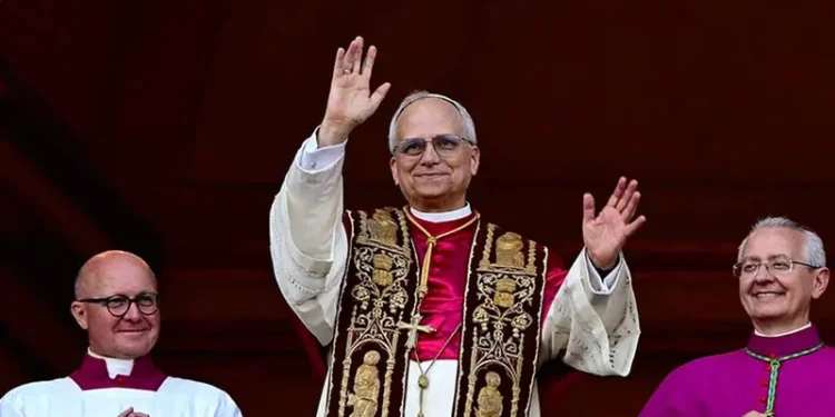 Antiguos tuits del Papa León XIV que critican a Trump vuelven a ser tendencia
