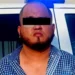 Detienen a hombre por intentar robar diez pantalones de una tienda en Monterrey