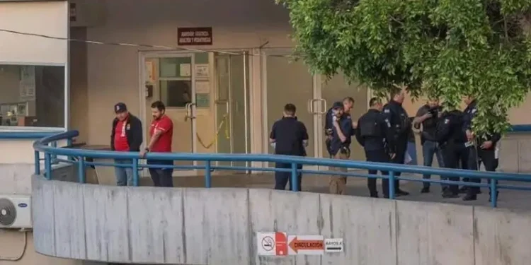 Sicarios se visten de enfermeros y rematan a Wendy en hospital