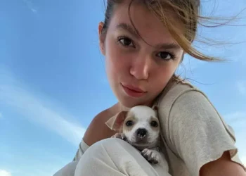 Valentina Gilabert y ex de Marianne Gonzaga juntos mientras ella cuida a su hija como madre