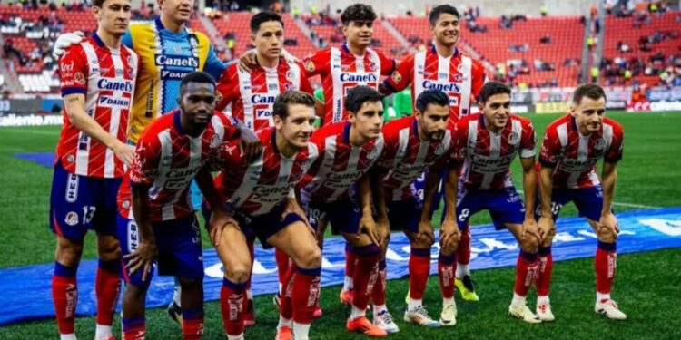 Abonados del Atlético de San Luis solicitan un plantel que compita al máximo nivel