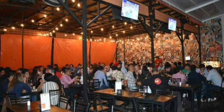 VIDEO | Aprueban nuevo reglamento de comercio municipal a un año del caso Rich