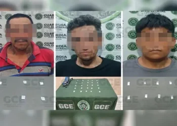 Con 45 dosis de enervantes capturan a 3 narcomenudistas