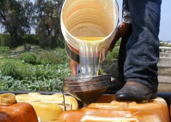 Huachicol: el negocio sucio del régimen