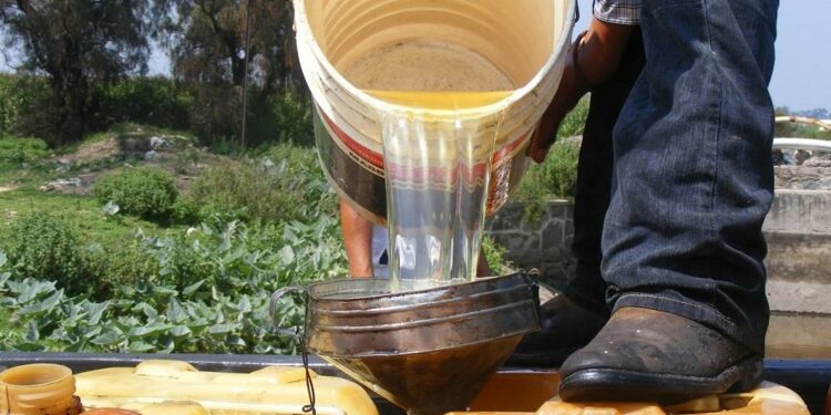 Huachicol: el negocio sucio del régimen