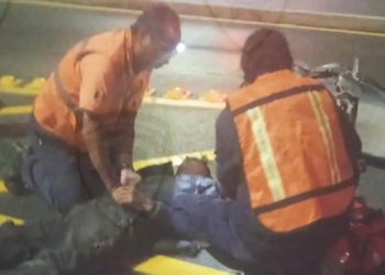 Protección Civil responde a accidente en Salvador Nava; dos personas resultan heridas