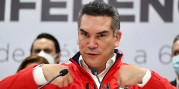 Alito Moreno defiende a Zedillo de críticas del gobierno federal
