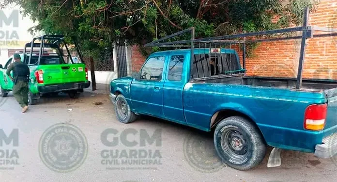Localizan en la colonia Las Flores camioneta con reporte de robo