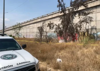 En el lateral de la 57, muere hombre en situación de calle