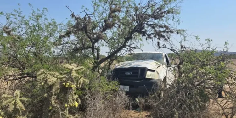Pierde la vida tras ser arrollado por su propia camioneta