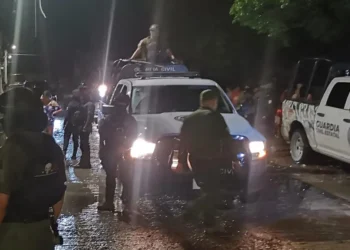Tras persecución, rescatan a víctima de secuestro en Valles