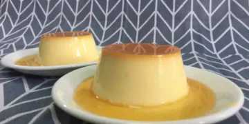 Flan de maicena sin horno, cremoso y con sabor a vainilla