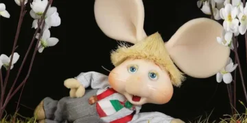 Mujer compra antiguo muñeco de Topo Gigio y se lleva escalofriante experiencia
