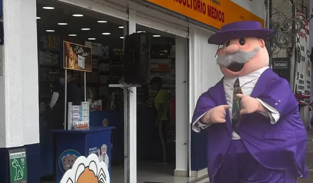 Abre Doctor Simi primera veterinaria en CDMX con consultas a bajo costo