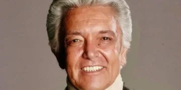 Alberto Vázquez es hospitalizado de emergencia; este es su estado de salud