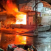 Bodega en la Central de Abastos de SLP se incendia por completo