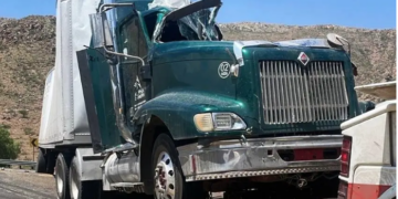 Fotos | Aparatoso choque en tramo SLP-Querétaro