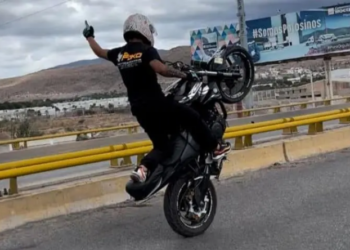 SSPC identifica a motociclistas captados en conducción temeraria